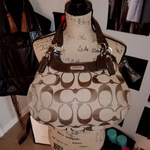 COACH signature brown Soho bag F19445